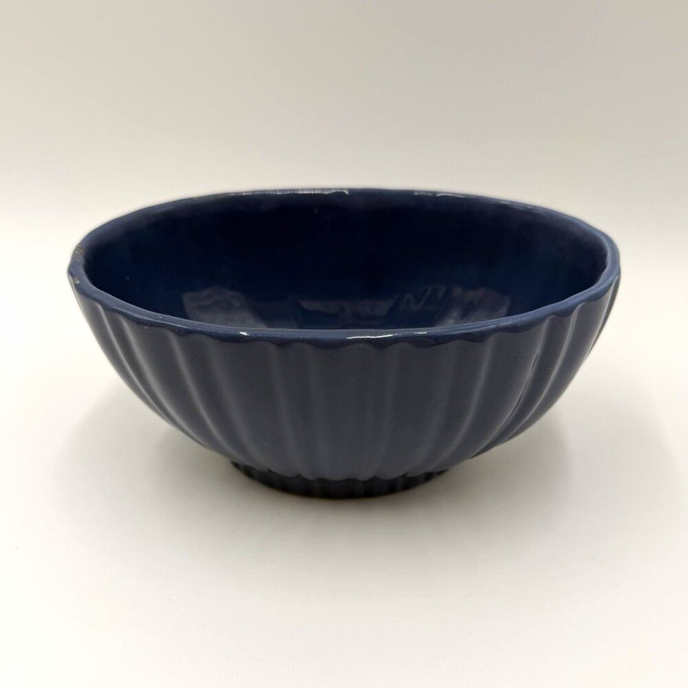⁠Vintage Treasure Craft USA Cobalt Navy Blue Oval Fluted Ribbed Stoneware Bowl 7